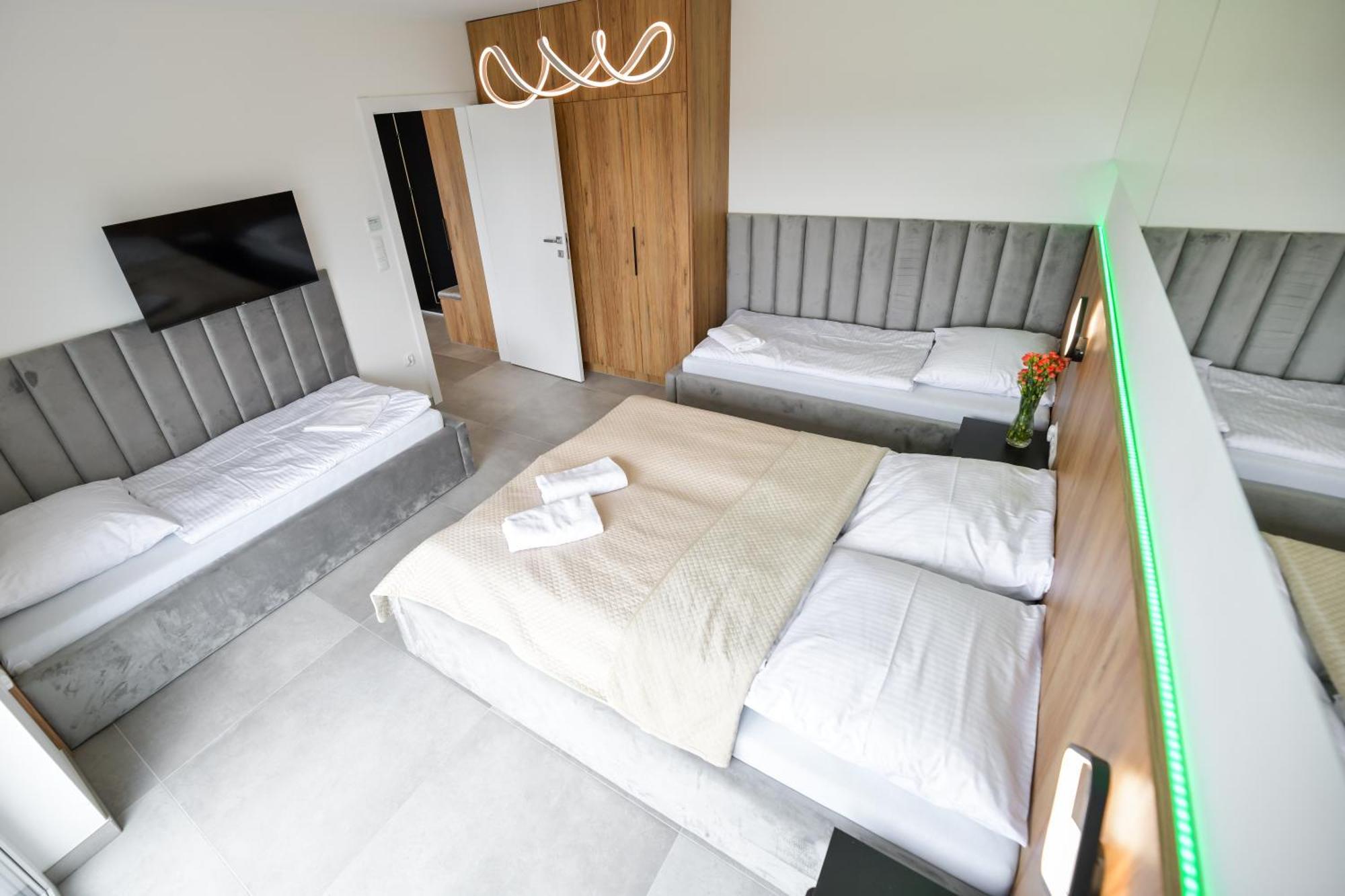 Sloneczne Wzgorze Zator Apartment Luaran gambar