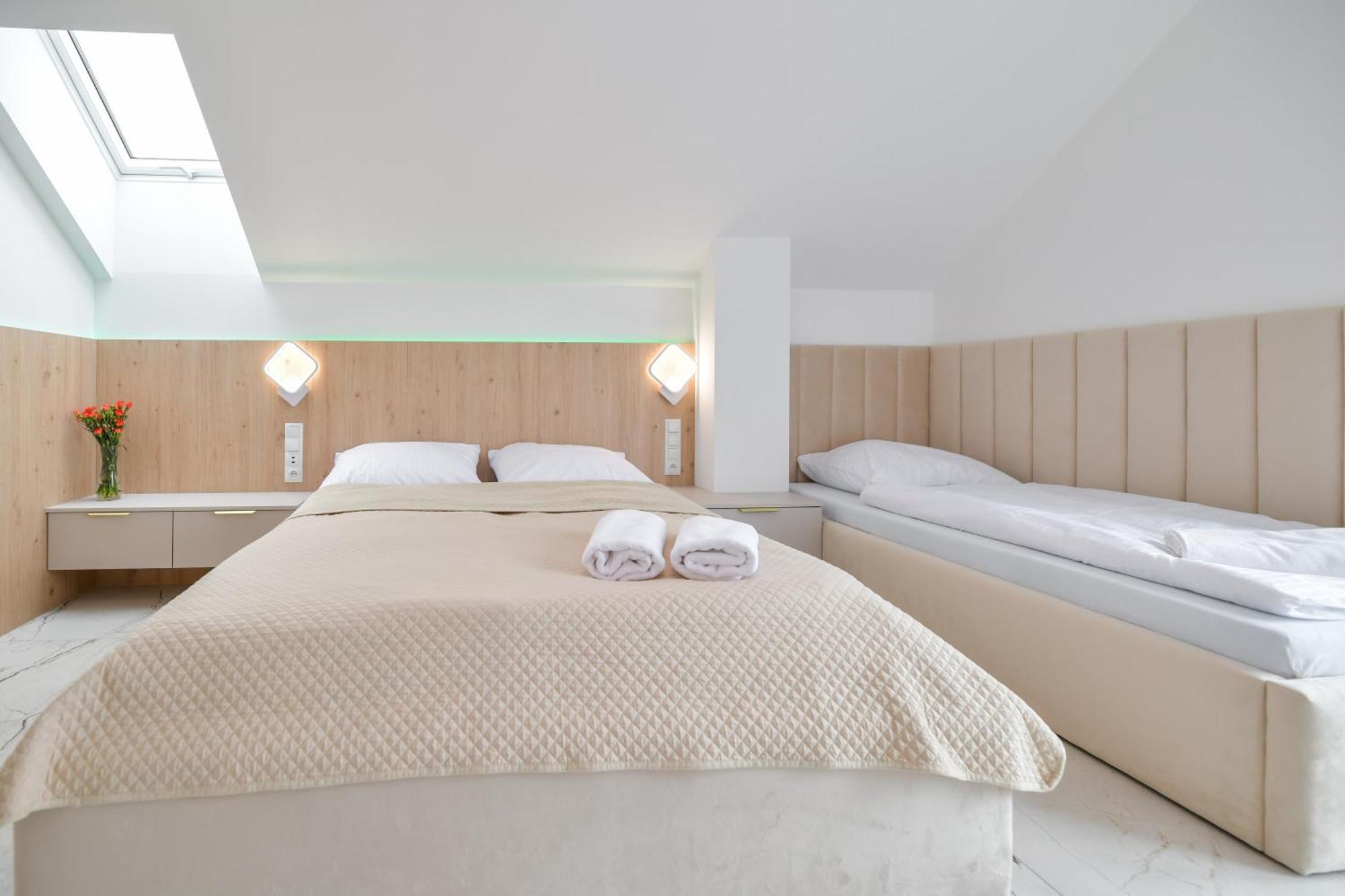 Sloneczne Wzgorze Zator Apartment Luaran gambar